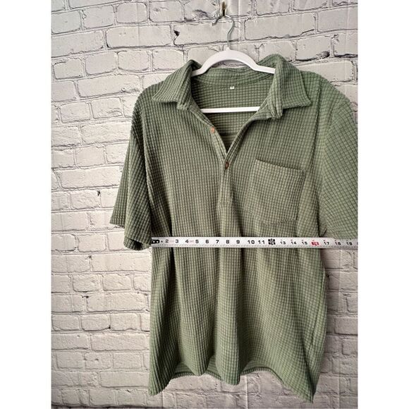 Men’s Medium Sage Green Waffle Polo Pocket T-shirt Button Up - Picture 5 of 6